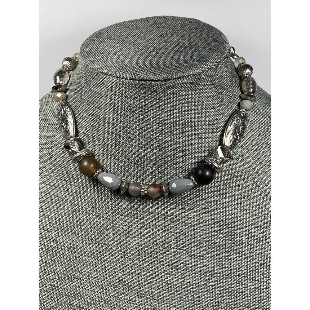 Necklace Beaded Stones Glass Plastic Metal Silver Tone Collar 13โ+5.5โ